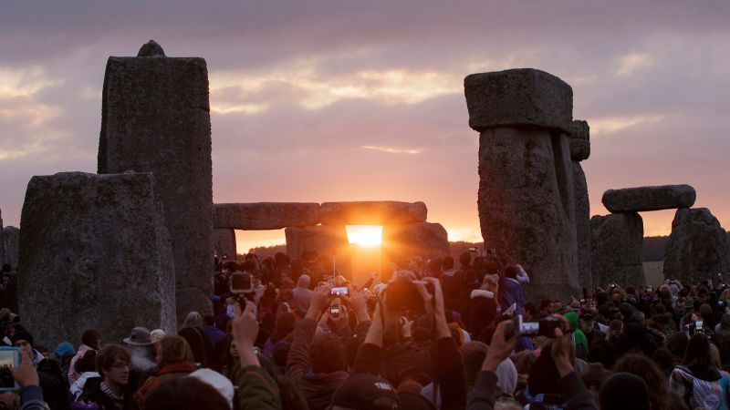 Illustration for article titled Un nuevo estudio podría haber resuelto el origen de Stonehenge y el resto de monolitos milenarios esparcidos por Europa